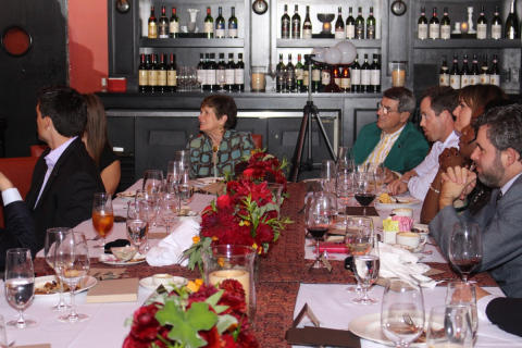 2014-ERI-Board-Dinner-with-Wives-32